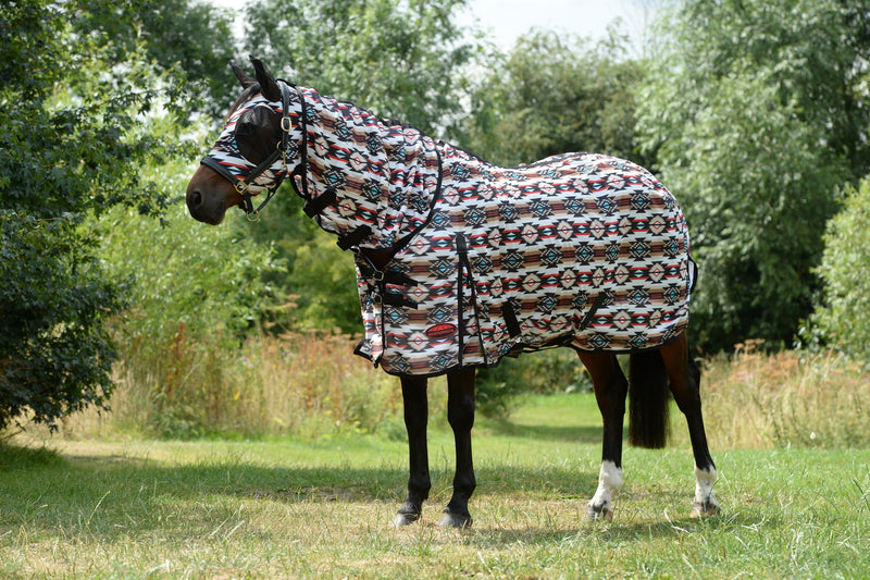 WeatherBeeta ComFiTec Essential Mesh II Combo Neck Fly Sheet (No Fill + Hood) in Diamond Navajo Print (Black) - On horse from side