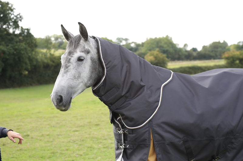 Shires Highlander Plus Neck Cover (300g Heavy)