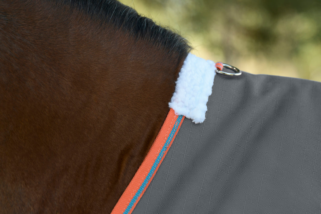 WeatherBeeta ComFiTec Essential Plus Standard Neck Turnout Blanket (220g Medium) - Fleece Collar at Wither