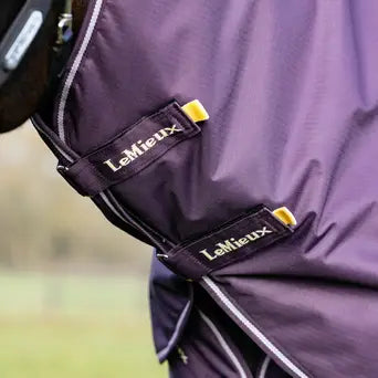 LeMieux Arika Ripstop Turnout Blanket (200g Medium)