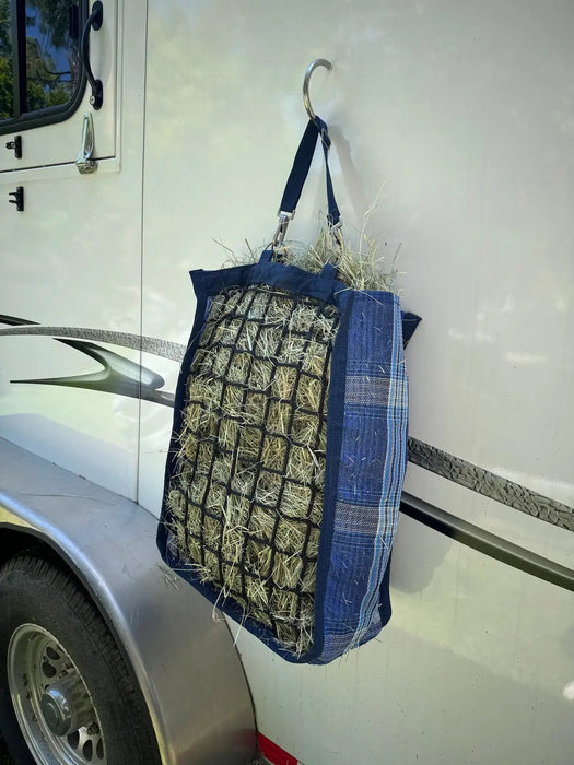 Slow Feed Hay Bag - 1 Flake Capacity Kensington Protective Products