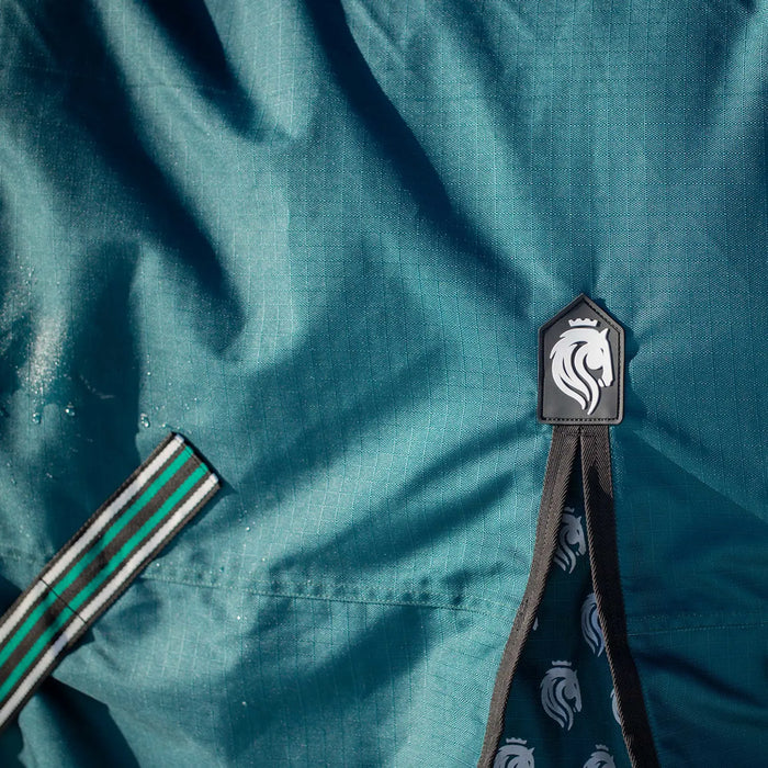 Equinavia Arktis Extended High Neck Medium Weight Turnout Blanket (200g)